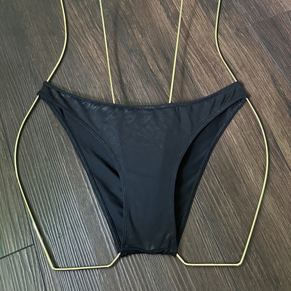 🔥 HUGE LOT - 6 Pairs Cleo the Hurricane Scrunch-Bum Dance Shorts | M/L - Picture 10 of 12